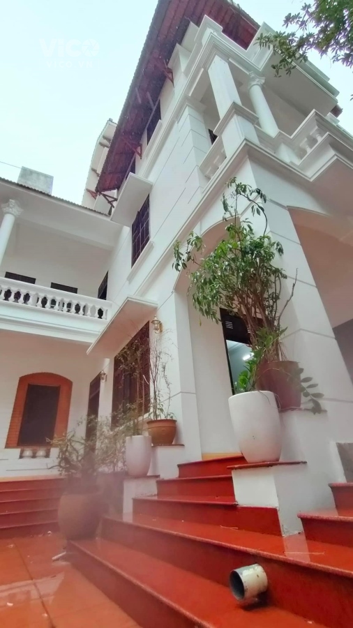 Bán biệt thự Lạc Long Quân Tây Hồ 276m2 46tỷ 0909858789