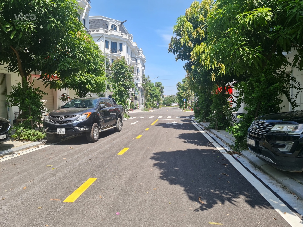 BÁN NHÀ KĐTM KIẾN HƯNG LUXURY ! NHÀ SIÊU ĐẸP Ở LUÔN THANG MÁY TẶNG FULL NỘI THẤT NHẬP KHẨU