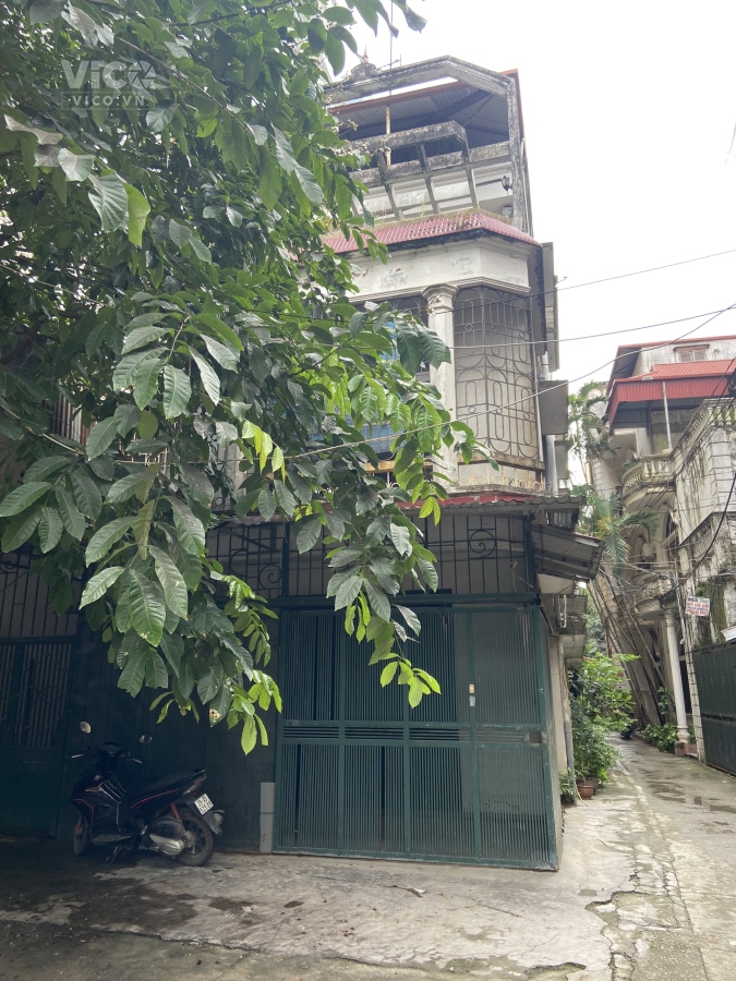 Tôi cần bán căn hộ 3pn 105m ban công đông nam mát mẻ, bán giá 6ty4 lh 0394392185