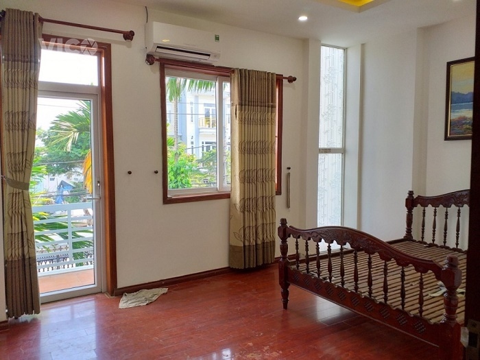 Bán nhà mặt tiền Nguyễn Xí 3 tầng đang cho thuê có dòng tiền tốt