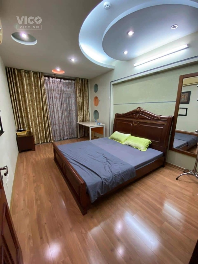 CC bán nhà Phố Tôn Đức Thắng, Đống Đa, 40 m2,, MT4.5m, 5 tầng, nhỉnh 4 tỷ