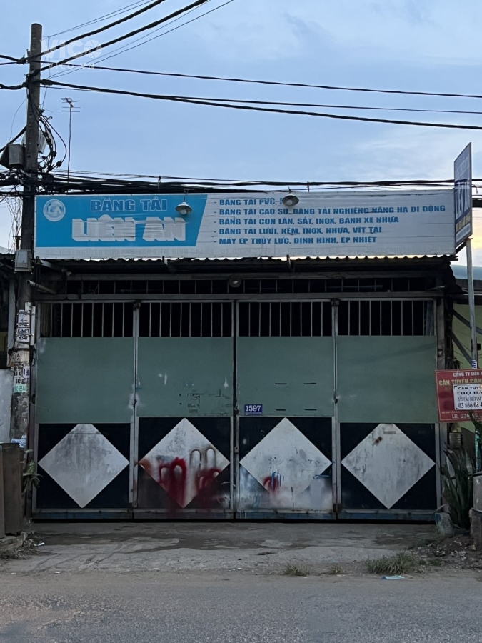 Chính chủ Cần Bán Nhà Xưởng mặt tiền vị trí đẹp tại quận Bình Chánh, TPHCM