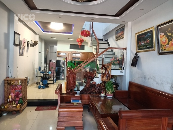 Bán nhà Trần Đình Tri 2 tầng gần biển Nguyễn Tất Thành