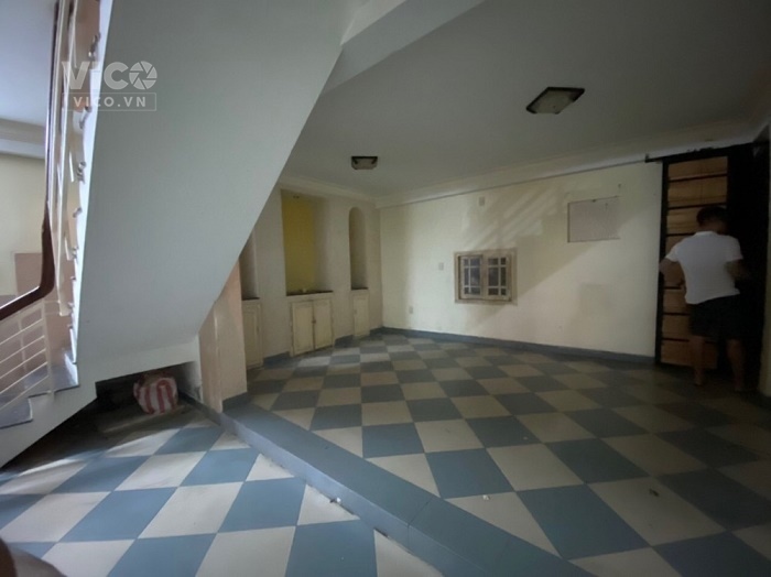 Bán nhà mặt tiền Trần Kế Xương, kinh doanh thiết bị điện