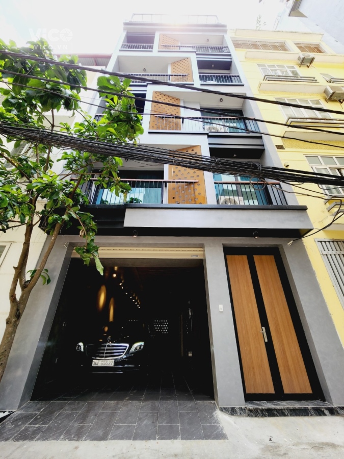 Chính chủ bán nhà 6 tầng x 70m xây mới thang máy, oto vào cực đẹp phố Vĩnh Phúc Ba Đình 22,x tỷ !