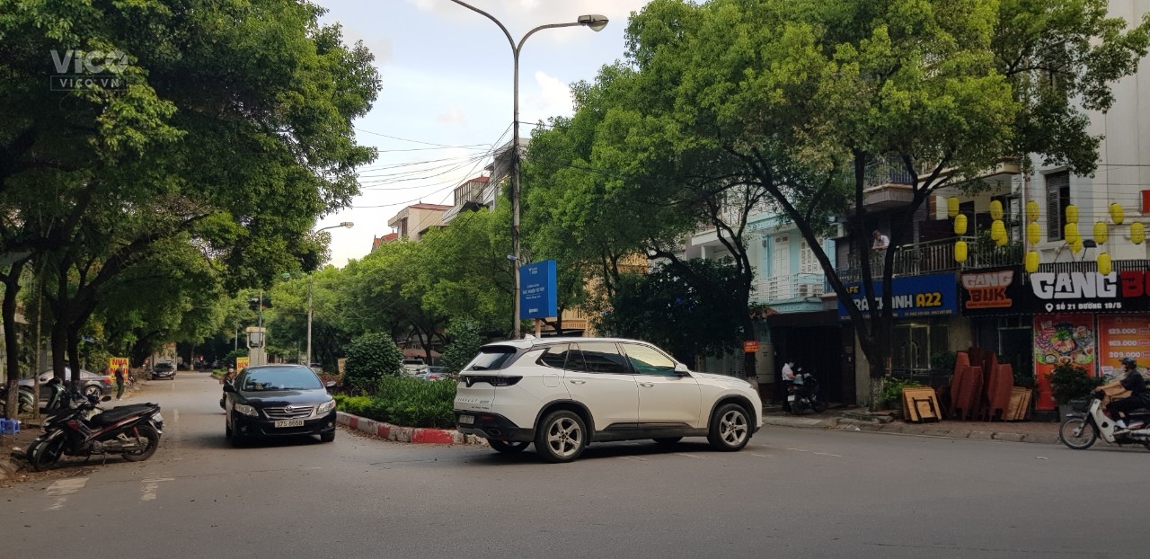 BÁN NHÀ VĂN QUÁN 15 TỶ, 62M2, 4T.