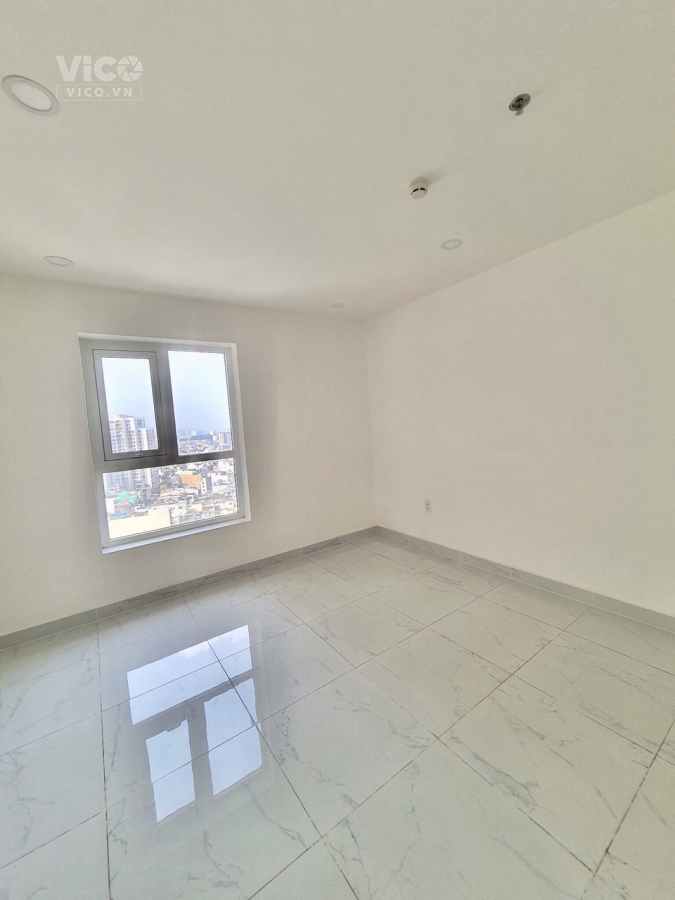 Cần bán Gấp căn hộ tầng trung Terra Royal góc đường Nam Kỳ Khởi Nghĩa, Quận 3