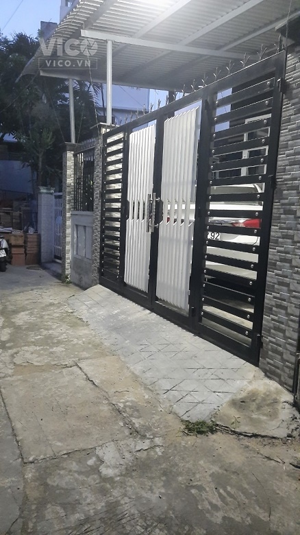 Gần mt Tôn Đức Thắng dt104m 3 tầng gần ĐH Sư Phạm 4tyx