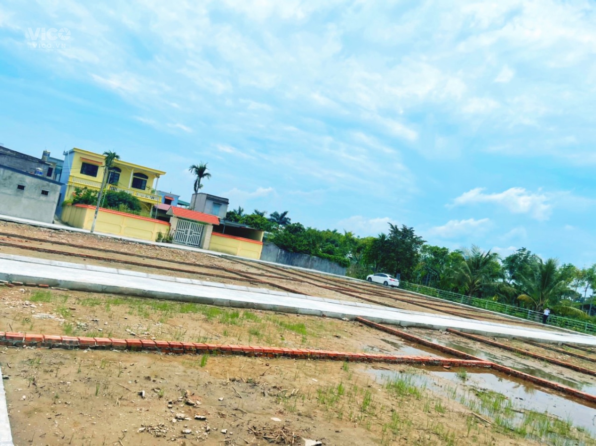 bán đất đường quy hoạch 25m