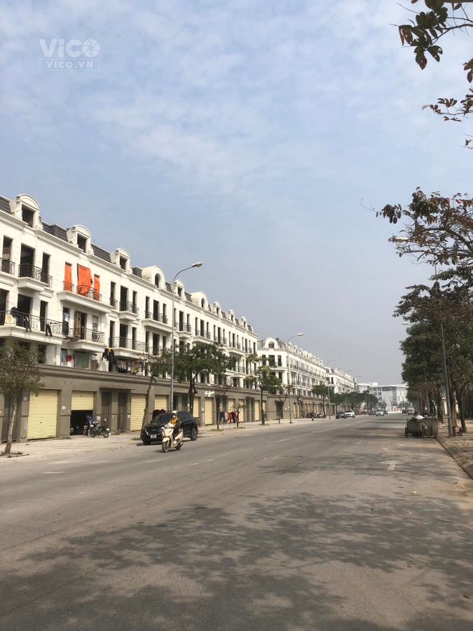 Cần giải quyết công việc nên để lại căn Hải Phát ở trung tâm Gia Lâm với giá rẻ nhất