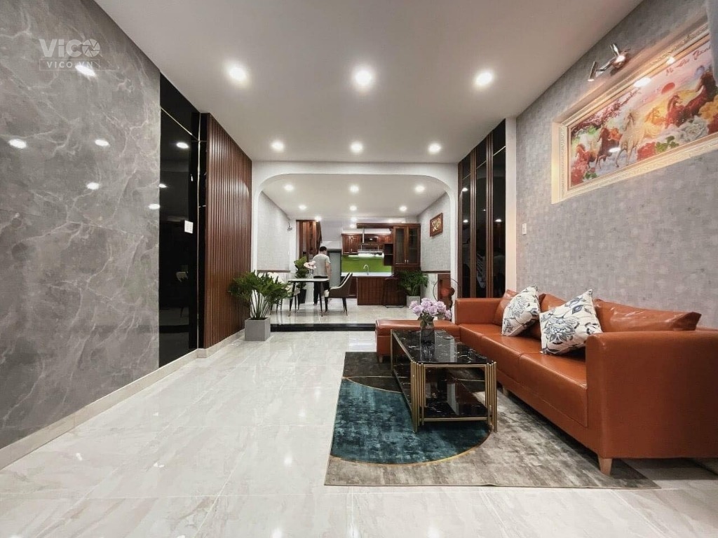Bán GẤP nhà Lê Thanh Nghị, Hải Châu, ô tô, dt khủng 66m2, chỉ 3,7 tỷ