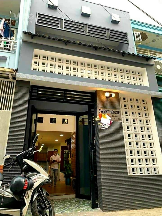 Cần bán nhà phân lô, ô tô đõ cửa Doãn Kế Thiện 55m2x 4 tầng, giá 5.7 tỉ, nhà dân xây chắc chắn