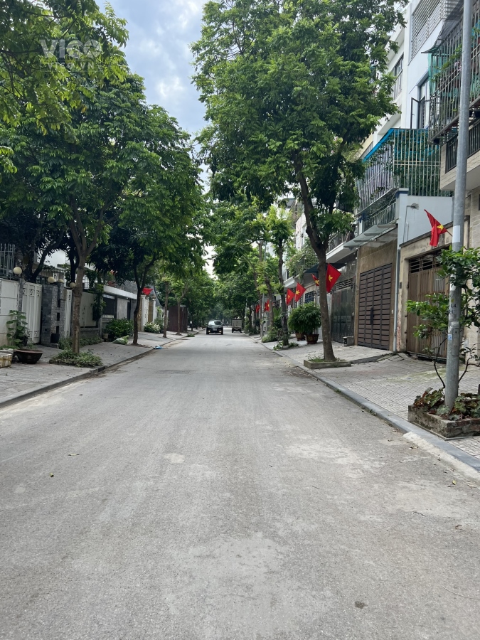 Bán LK văn phú, hà đông, 100m2, 5 tầng, Kinh doanh, 12 tỷ. hoàn thiện đẹp.