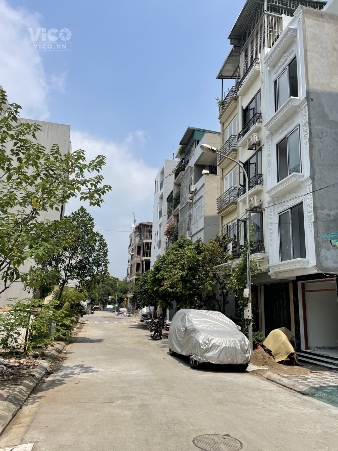 Đất Xuân Phương, Nam Từ Liêm, Phân Lô, Oto, Vỉa Hè, DT 45m2, Giá 4 tỷ.