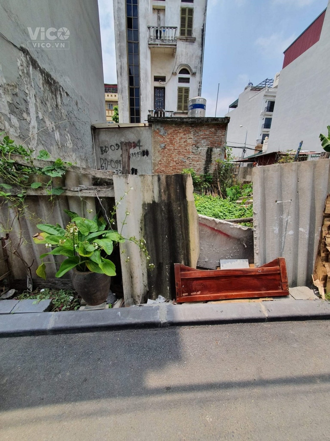 BÁN NHANH MẢNH ĐẤT PHỐ HOA LÂM LONG BIÊN NGÕ THÔNG Ô TÔ, GẦN PHỐ, NHỈNH 3,4 TỶ.