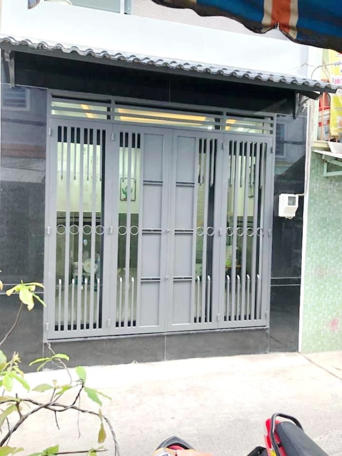 Bán CHCC Tân Hoàng Minh Lạc Long Quân 70m2 giá 4.1 tỷ 2 PN1VS, Tầng 21
