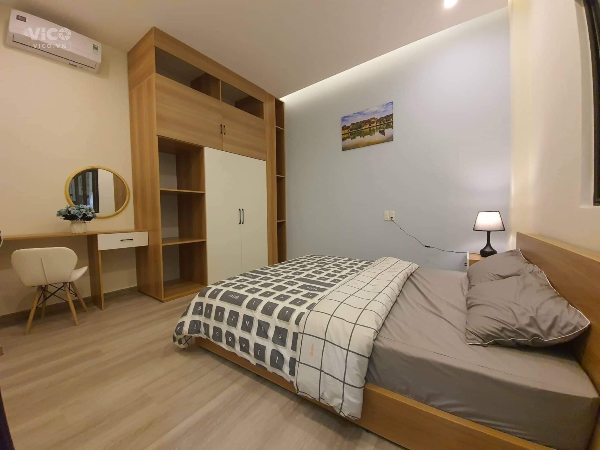 Nhà Thanh Khê MT Trần Thái Tông, Lô góc, 3 tầng, ngang 6