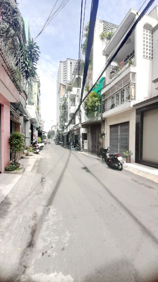 Cho thuê nhà 5x10m MT Vĩnh Viễn P6Q10, giá 22tr/th