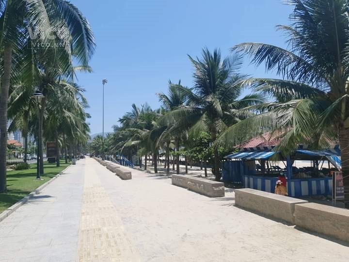 BÁN GẤP nhà cạnh bãi biển Sơn Trà, 105m2, chỉ 3 tỷ 5 0396232575