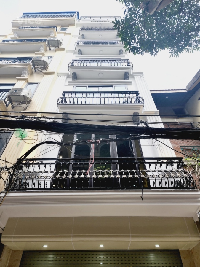 Siêu phẩm cực hot 35m x5 tầng xây mới mặt tiền 5,4 mét phố Hoàng Quốc Việt Cầu Giấy mới ra lò !