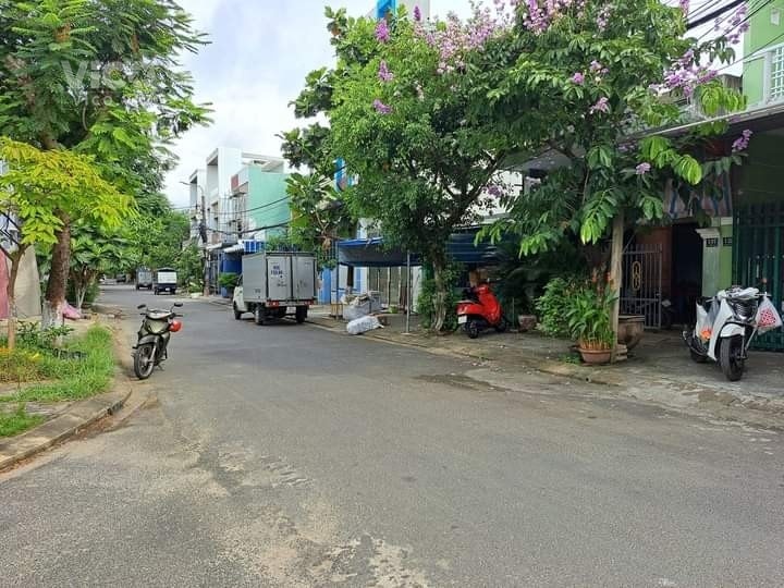 Nhà C4, 85m2 mặt tiền Nguyễn Chích, Đà Nẵng cần bán.