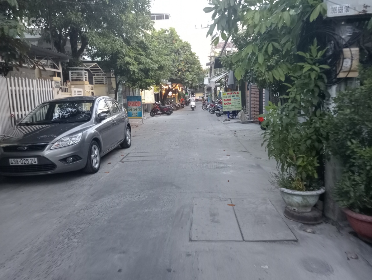 Hiếm. Rẻ. Ngay chân Cầu sông Hàn. 85m2. Chỉ 3.7 tỷ. Ở ngay