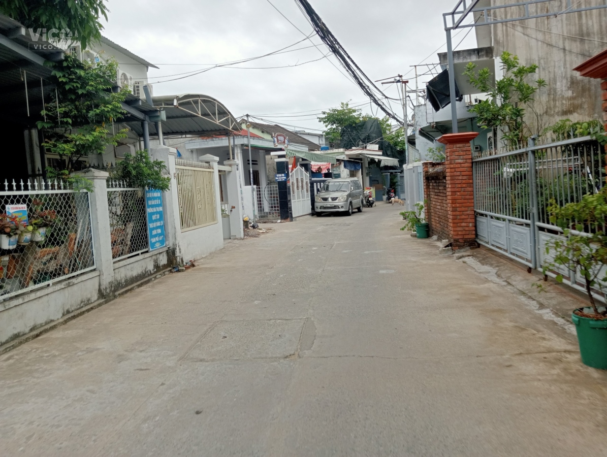 Nhà rẻ Tháng 7. Dt 85m2. Ở và KD. Chỉ 3.7 tỷ. Ngay Cầu Sông Hàn