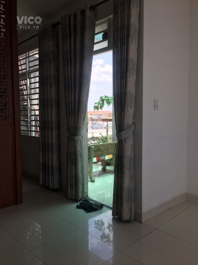 Hiếm vô cùng. 2Lầu. 80m2. 3,4 tỷ. Kiệt Lâm Hoành. 100m là biển