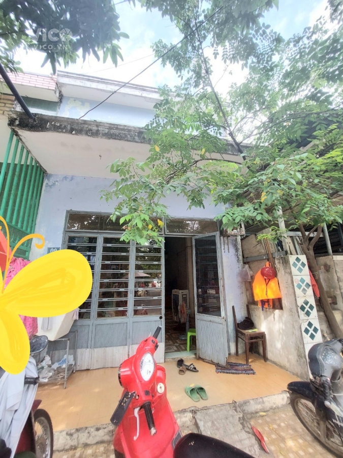 BÁN NHÀ MẶT PHỐ SƠN TRÀ 72m2 đường 5m5, chỉ 3 tỷ 7 Lý Uy Tín 0396232575