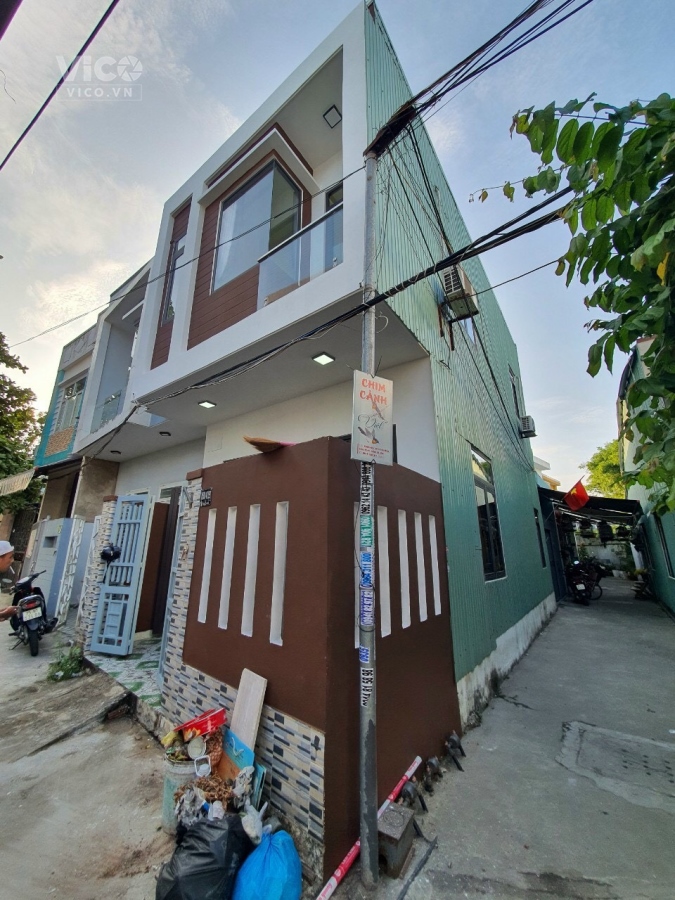 2 mặt kiệt ô tô ,tôn Đản, giá 2,4 tỷ ,