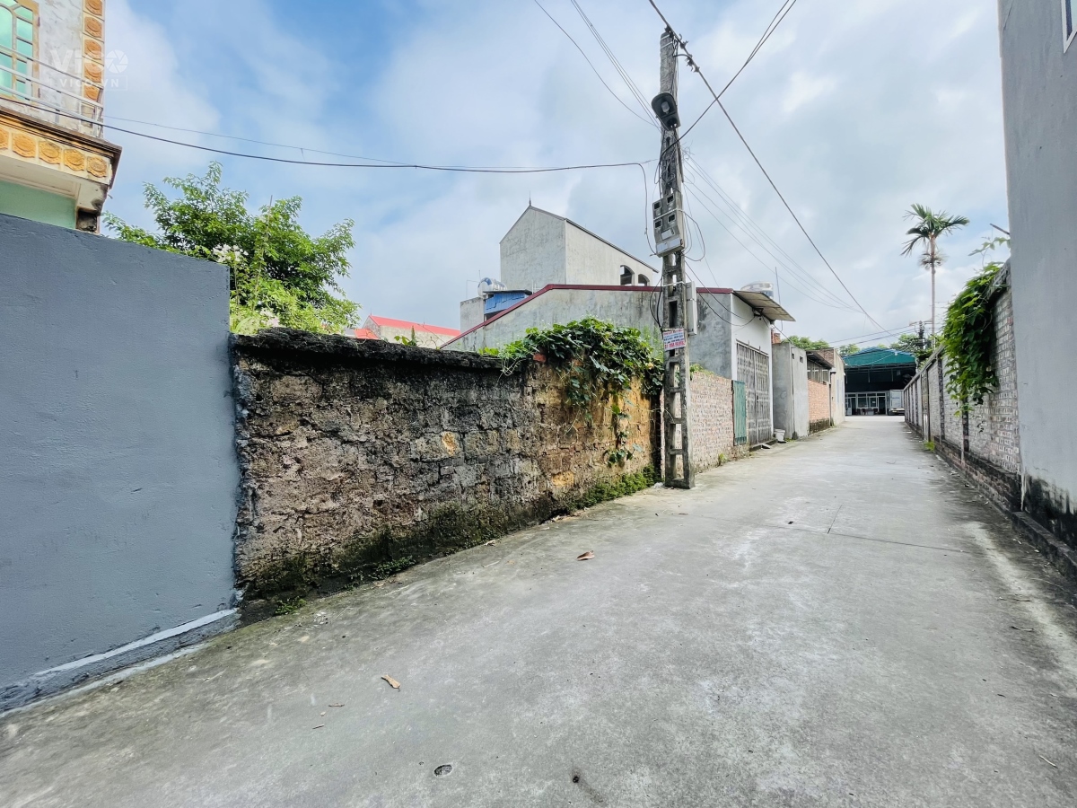 Gia đình có việc cần bán gấp 125m2 đất Mai Đình Sóc Sơn Hà Nội ( gần sân bay và QL3 )