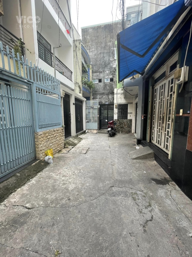 Hẽm Phạm Văn Hai Phường 3 Tân Bình