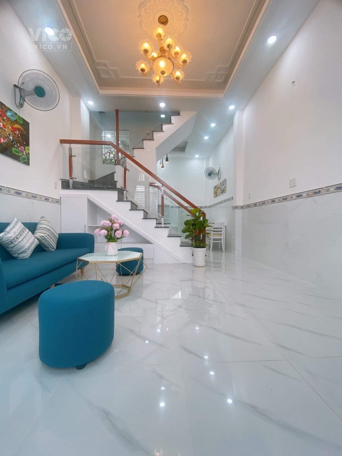 Bán nhà Phú Thọ Hoà gần trường THPT Trần Phú, 52m2, 3 PN, chỉ 4 tỷ 3