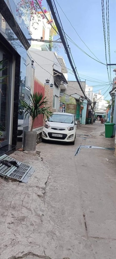 HXH 1 TRỆT 1 LỬNG 1 LẦU 3PN 160 NGUYỄN VĂN QUỲ CHỈ 3 TỶ 9.