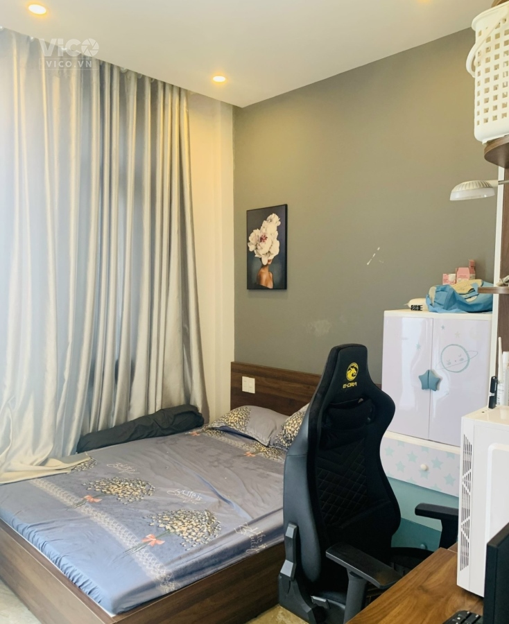 Gấp. Giảm chào 200tr. Nhà 3 Tầng, Khu cầu Rồng. còn 4,6 tỷ