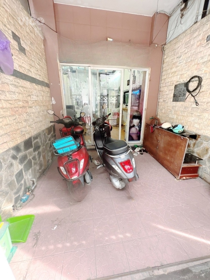 Nhà Trệt/ 3 lầu hẻm xe tải đường Dương Bá Trạc P1Q8. Giá 7tỷ880