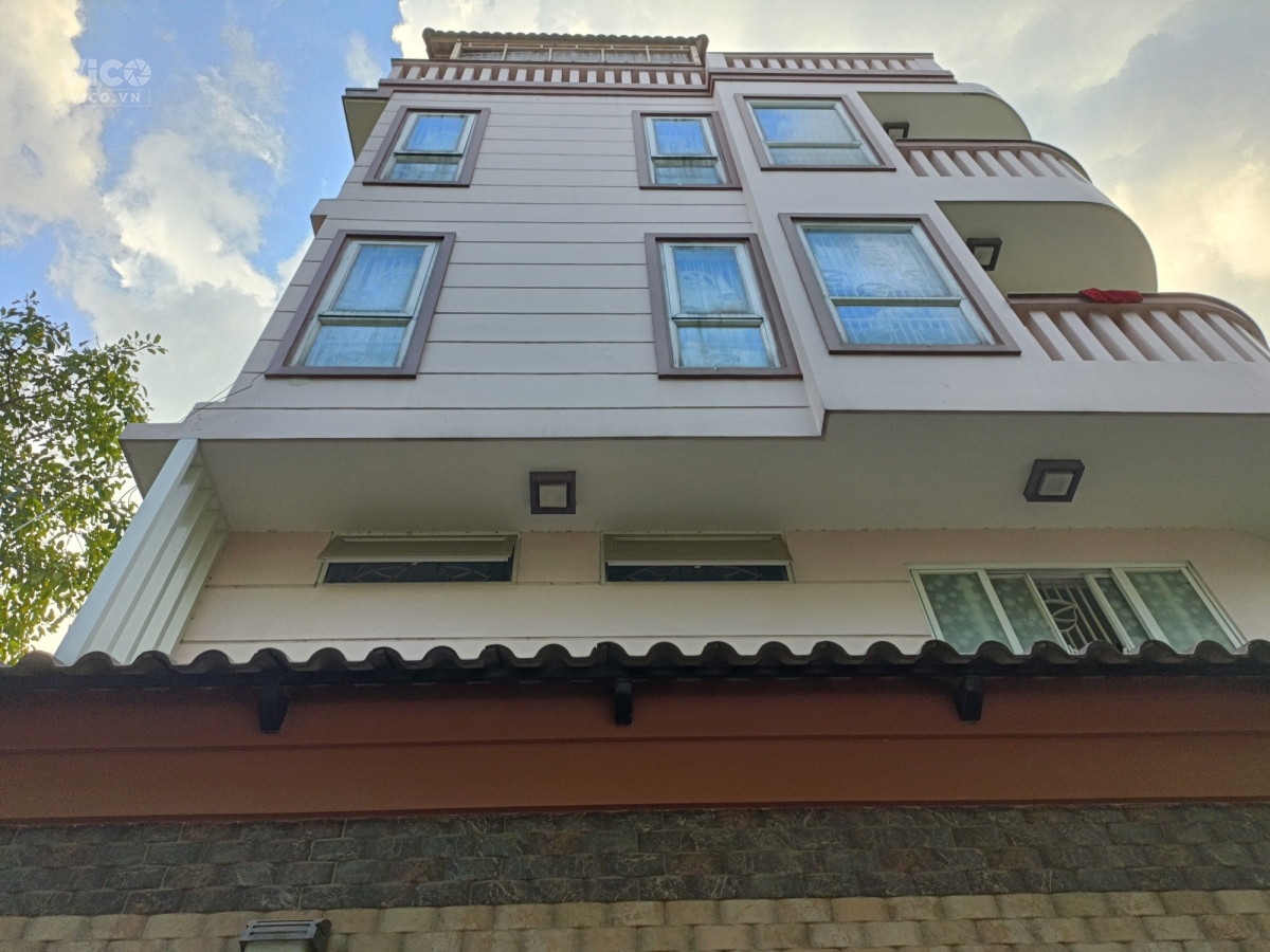 Chủ cần bán gấp căn nhà đường Nguyễn Cửu Vân Bình Thạnh Xe hơi ngủ trong nhà Giá 7 tỷ