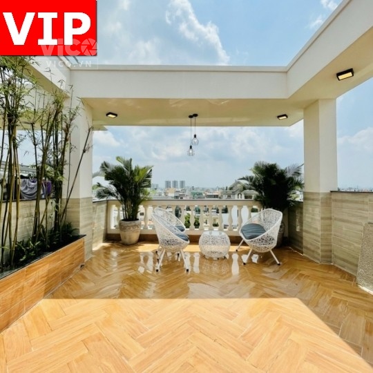 Nhà Tân Phú siêu to khủng lồ ai ai cũng trầm trồ