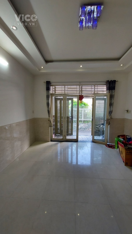 Bán nhà HXH Hòa Bình, Tân Phú, 100m2, 2 tầng, giá 7 tỷ2