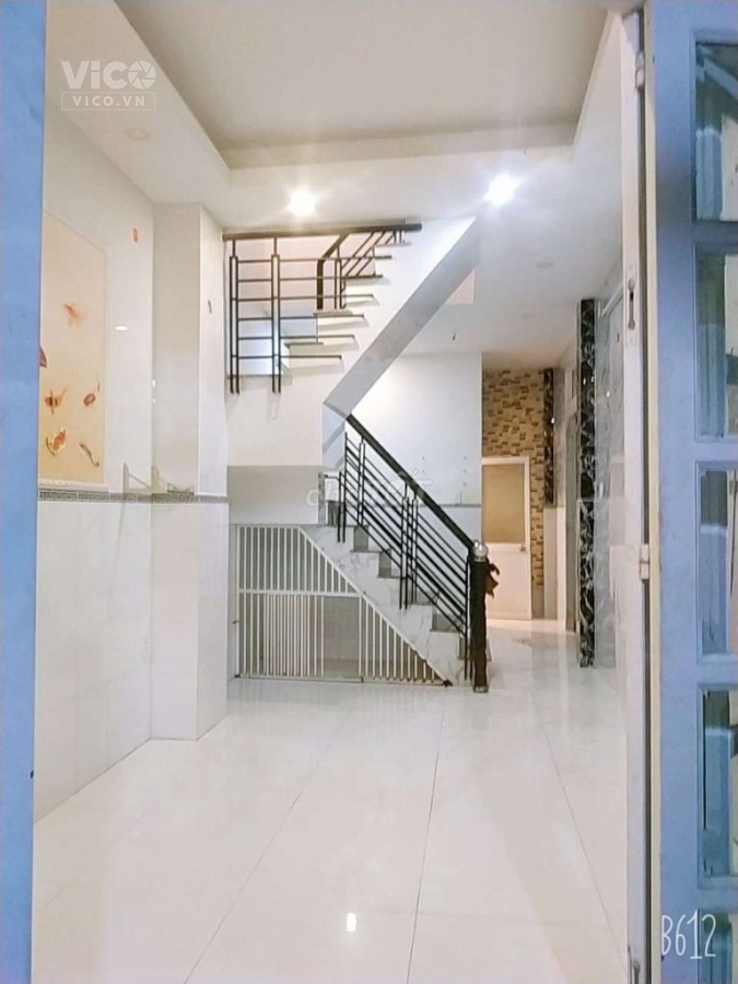 11 TRIỆU NHÀ CHO THUÊ 3 PN 3 MÁY LẠNH ĐƯỜNG HUỲNH TẤN PHÁT