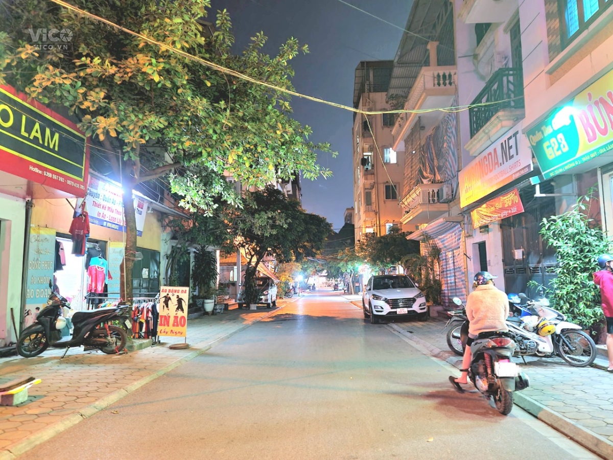 Chính chủ bán đất Cửu Việt, Trâu Quỳ ngõ ô tô thông kinh doanh, DT 65m2 vuông vắn. Lh 0989894845