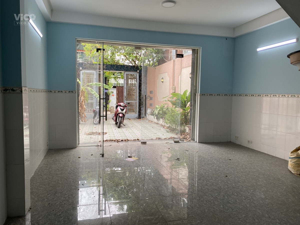 MT đường nhựa 8m 123m2(5,5x26m) 4 tầng BTCT 5PN, 2 xe hơi ngủ trong nhà. Lê Văn Quới, Bình Tân