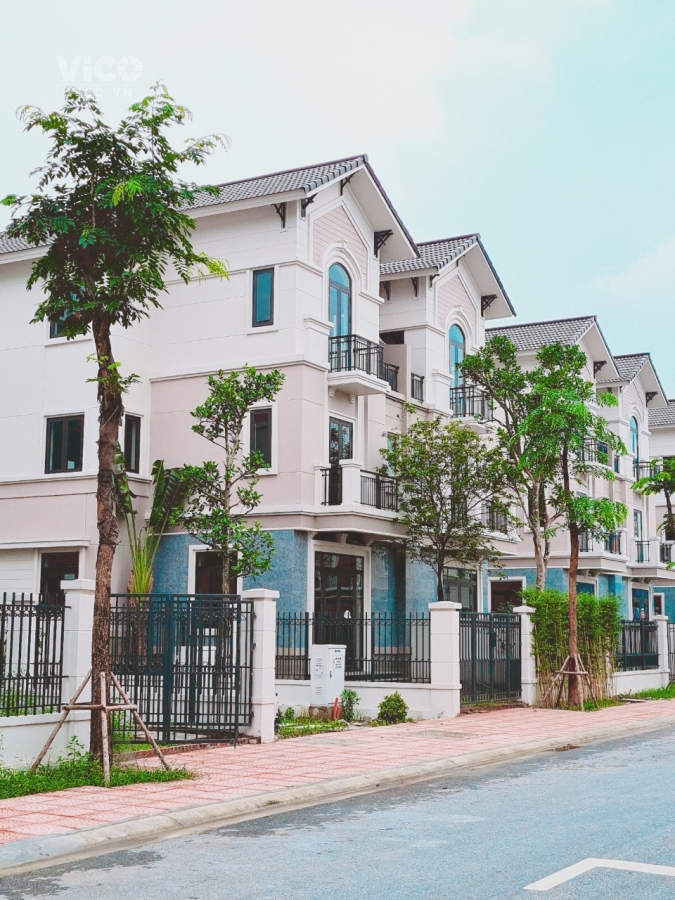 Bán cặp biệt thự song lập 324 m giá 22 tỷ ngay trung tâm vùng thủ đô