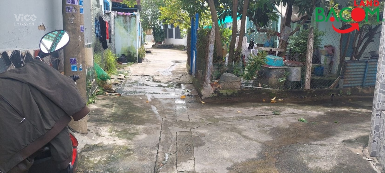 Nhà phường Thống Nhất, SHR thổ cư 100% đường xe hơi, giá rẻ, gần TT Hành Chính Công