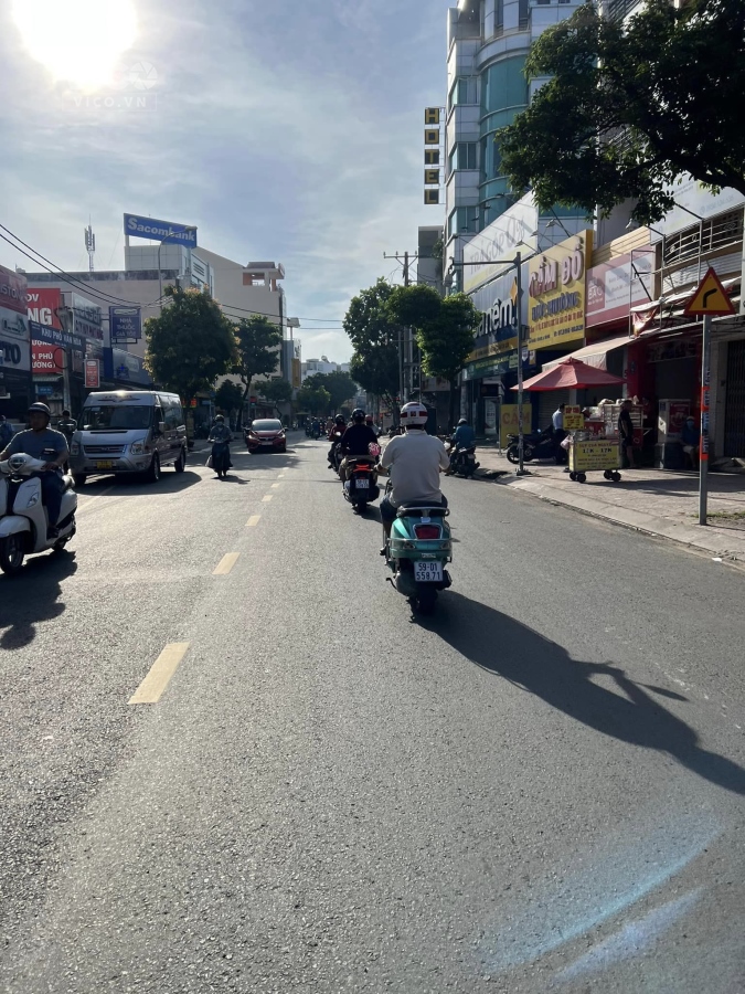 Hàng hiếm ! 1 tỷ 7 hẻm xe tải nhà gần mặt tiền đường Gò Dầu, Tân Phú, DTSD55m2, sổ vuông vứt, cạnh