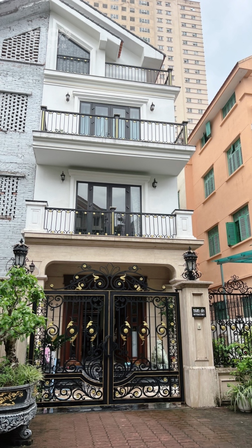 Suất ngoại giao biệt thự Trung Văn giá rẻ nhất thị trường