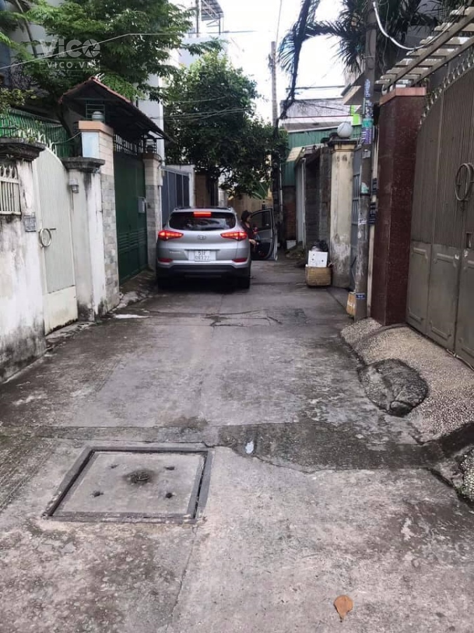 NHÀ HẺM XE HƠI SÁT CÔNG VIÊN TẦM VU 3 TẦNG BTCT GIÁ 7.4 TỶ