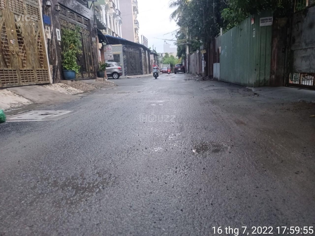 Cần bán gấp nhà hiệp Bình Chánh Thủ Đức 40m 3 tỷ 9