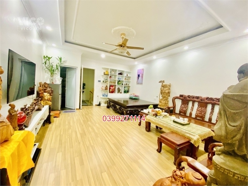 Bán nhà Ngọc Lâm 55m2, 4 tầng, MT 5,6m, đường 10m, KD tấp nập, chỉ gần 10 tỷ