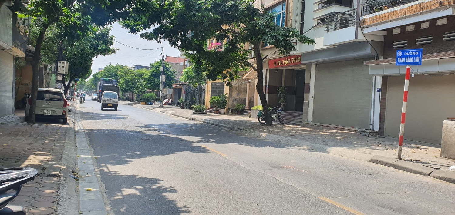 Đất đẹp Yên Viên, ô tô tránh thông, vào đất, gần phố, 154m, nhỉnh 6tỷ. LH 0913896966